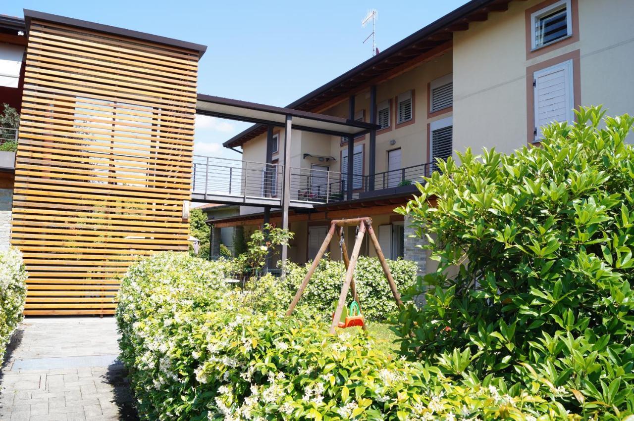 Charme Lake Loft Ispra Exterior photo